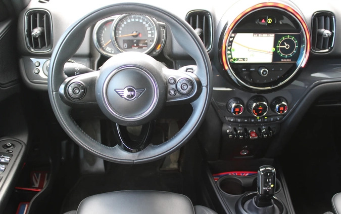 MINI Countryman cena 99900 przebieg: 97610, rok produkcji 2020 z Poddębice małe 254